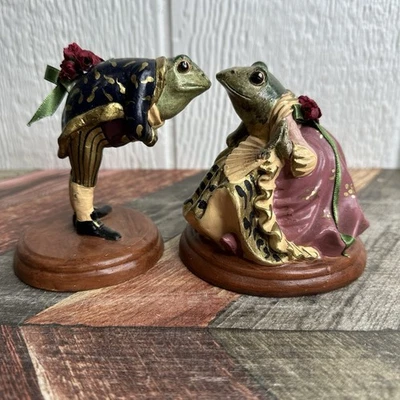 Vintage Katherine's Collection Pair Victorian Frog Couple Figurines Resin RARE - Image 1 of 4
