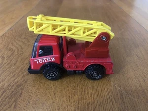 "Camión con escalera aérea Tonka Mites 1976 vintage 3,75"" #143 hecho en Japón" - Imagen 1 de 9