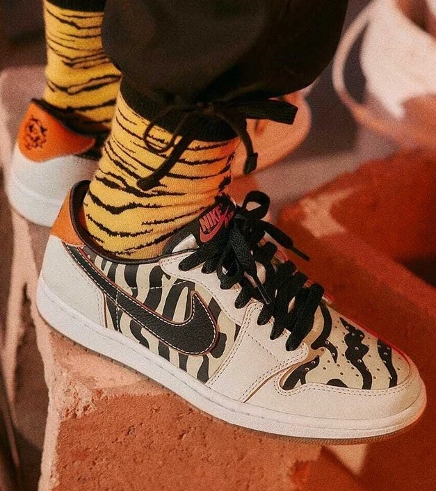 Jordan 1 Retro Low New York for Sale | Authenticity Guaranteed | eBay