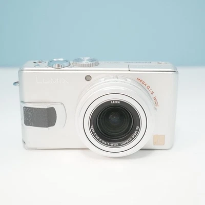 Panasonic Lumix DMC-LX2 fotocamera digitale compatta 5 MP 3x zoom ottico punto e scatta - Immagine 1 di 4