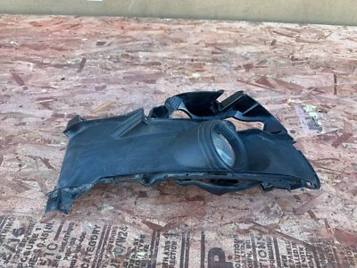 PARAGOLPES DELANTERO DERECHO FORD MUSTANG GT 2015-2017 OEM LUZ ANTINIEBLA CON BISEL CUBIERTA Foto 1 de 4