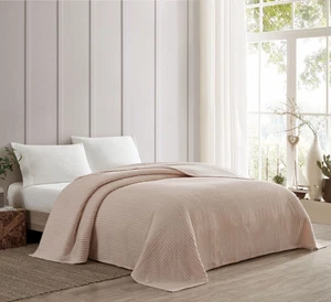Beatrice Home Fashions Channel Chenille Bedspread, Full, Blush - Picture 1 of 5