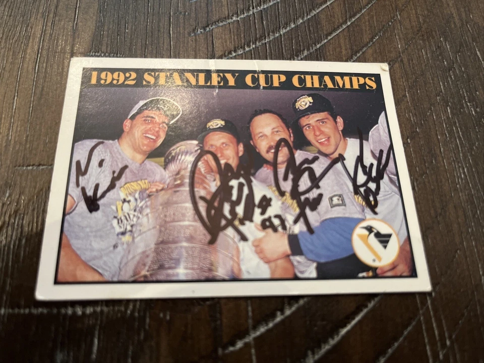 1992-93 Score Stanley Cup BRYAN TROTTIER And Others Autographed Card - Image 1 of 3