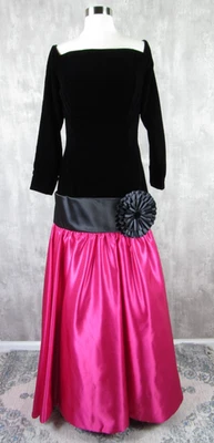 Vestido Vintage Años 80 Victor Costa Negro Terciopelo Rosa Satén Cintura Caída Med Saks Foto 1 de 4