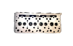 Zylinderkopf für Kubota V2403 ohne Ventile - Bild 1 von 4