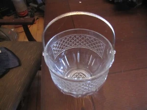 Vintage Bowl with metal handle, very good condition - Picture 1 of 8