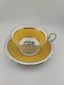 Yellow Aynsley China Tea Cup & Saucer - Picture 1 of 6