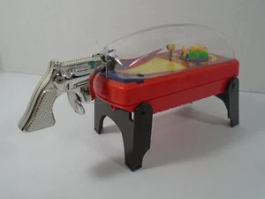 1998 DIVERSIÓN BÁSICA--Mini juego de galería de disparos arcade de bolsillo (mira) - Imagen 1 de 8