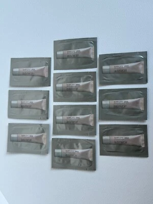 10 X Laura Mercier Foundation Primer Radiance 2 ML EACH Sample Size ( 2ml X 10 ) - Image 1 of 2