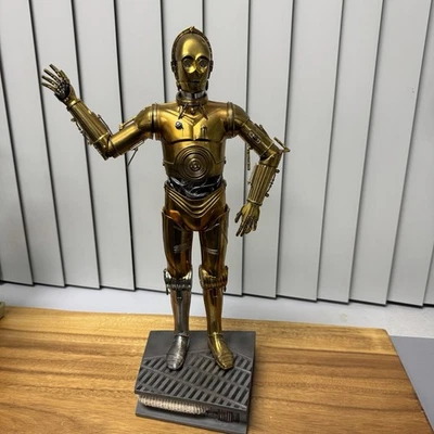 STAR WARS - C-3PO 1/4 PREMIUM FORMAT STATUE SIDESHOW - Image 1 of 4