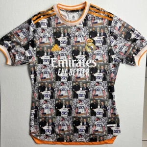 Real Madrid Kit Karim Benzema 2023 Good Condition Soccer - Picture 1 of 4
