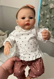 Realistic Baby Doll Reborn Baby Newborn Eyes Open Lifelike Look Real - 18" Gift - Picture 1 of 9