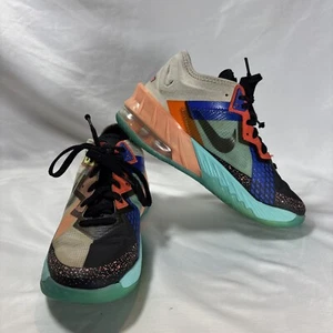 Nike LeBron 18 Low x Space Jam Summit White Size 6Y DJ3760-115 - Picture 1 of 8