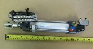 AIRTAC CYLINDER MODEL SC40X125-S AIRTAC PNEUMATIC EQUIPMENT - Picture 1 of 6