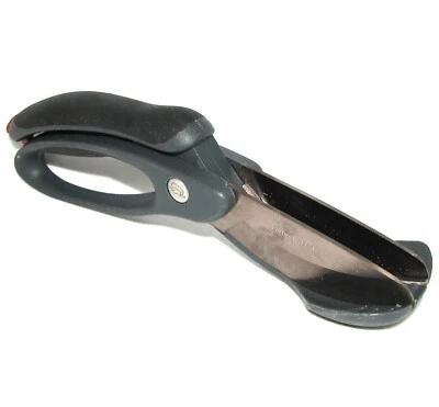 The Pampered Chef Salad Chopper Dual-Blade Scissors Shears #2582 -Work Perfectly - Image 1 of 4