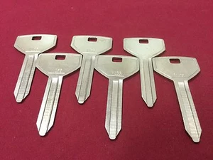 Juego de 6 llaves en blanco Chrysler, Dodge, Eagle, Jeep, Plymouth Y155 - Cerrajero - Imagen 1 de 3
