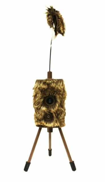 MOJO Outdoors Super Critter Predator Decoy with Sound (HW2304)