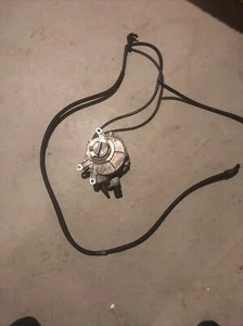 2010-2017 BMW 550i 650i 750i M5 M6 X5 X6 (4.4L TWIN TURBO) BRAKE VACUUM PUMP - Picture 1 of 3
