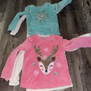 4 Cynthia Rowley 2 whites, 1 Pink, 1 Blue fleece sequin sweaters 5/6 & 7/8 (19) - Picture 1 of 6