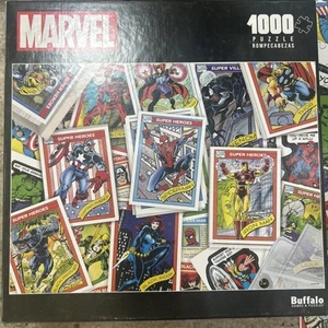 Marvel TRADING CARDS 1000pc 26" x 19" Jigsaw Puzzle! #13410 (Buffalo Puzzles) - Picture 1 of 2