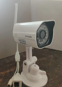 Zmodo ZP-IBH13-W 720p HD wireless IP camera - Picture 1 of 6