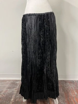 Maxi Falda Forrada Arrugada XL 16W Encaje Hada Grunge Negra Bruja Terciopelo Burnout Foto 1 de 4