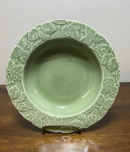 Bordallo Pinheiro Portugal erhöhte Majolika Stil Blätter 8 Zoll Teller Schüssel - Bild 1 von 5