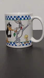 Looney Tunes Kaffeebecher WB Bugs Bunny, Taz, Coyote, Road Runner  - Bild 1 von 3
