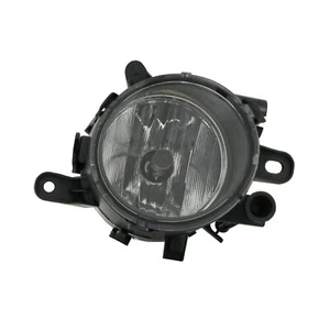 Right Passenger Side Fog Light For 14-17 Buick Regal eASSIST; CAPA Certified - Bild 1 von 4
