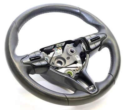 Hyundai I30 PD Schrägheck N-Line 56110-G4EB0 Sportlenkrad Lenkrad Leder Schwarz - Bild 1 von 4