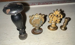 Vintage Konvolut Kerzenwachs und Briefmarken  - Bild 1 von 18