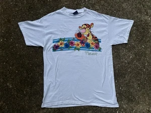Vintage Disney shirt adult Winnie the pooh Tigger 90s white single stitch 23x31 - Picture 1 of 4