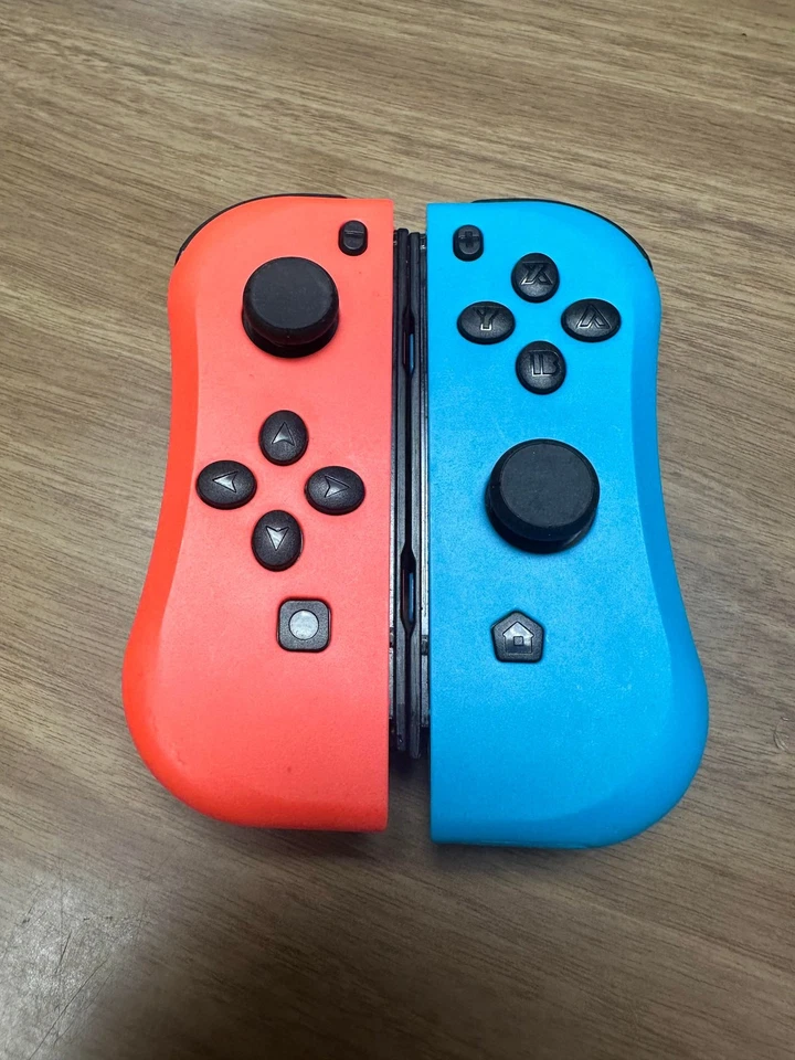 Mando Inalámbrico Rojo Y Azul Para Nintendo Switch Joy Con Muy Bueno 2E Foto 1 de 3