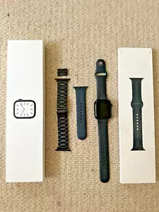 Apple Watch Series 7 45mm Aluminium Case with Sport Band - Midnight, Regular... - Picture 1 of 3