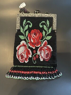 Потрясающий старинный микро бисером Роза сумочки в отличном состоянии! Бархатная подкладка - Изображение 1 из 4