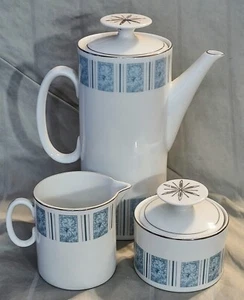 Vtg Design Blue Scroll China Set lidded Sugar & Coffee Tea Pot & Creamer EUC! - Picture 1 of 12