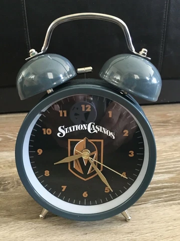 NIB VEGAS GOLDEN KNIGHTS Hockey Station Casinos ALARM CLOCK + Batteries LED Cover