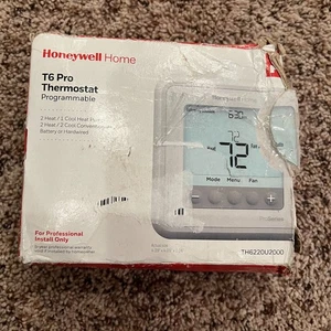 Honeywell T6 Pro Digital Programmable Thermostat - TH6220U2000 - Picture 1 of 3