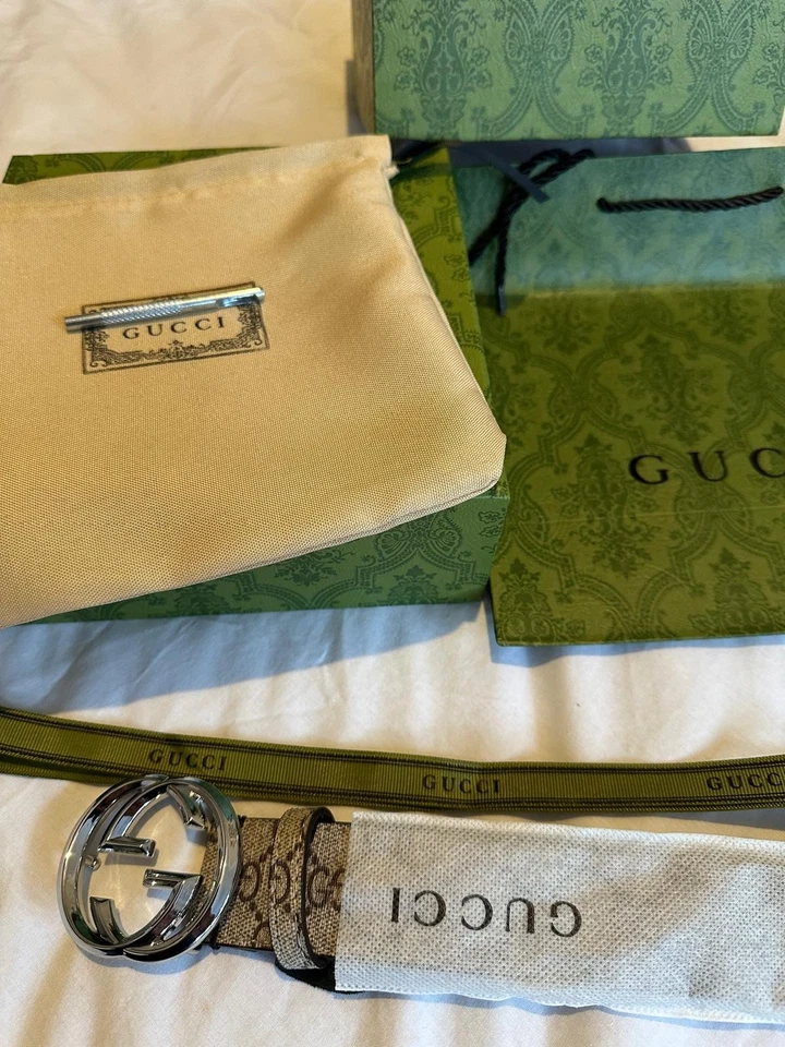 Cinturón reversible Gucci Signature 125 cm - Imagen 1 de 4