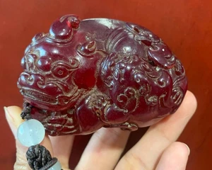 Old China Natural red Amber Carving wealth yuanbao Dragon Pixiu Beast Statue - Picture 1 of 5