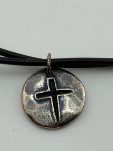 Retired James Avery Cross Center Medallion Pendant Necklace - Picture 1 of 13