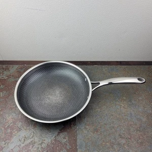 Hexclad 11" Hybrid Bratpfanne mit Stay Cool Griff ohne Deckel - Bild 1 von 22