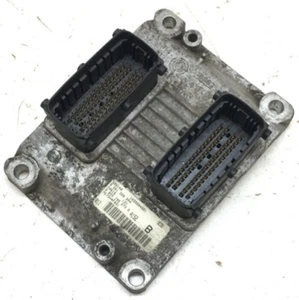 GENUINE FIAT GRANDE PUNTO MK3 ENGINE ECU 0261208204 2005-2012 - Picture 1 of 3
