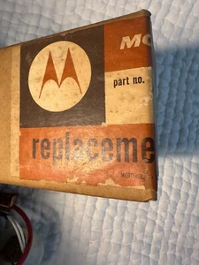 Alte Radioteile Motorola Hochspannungstransformator, Einbauanleitung inkl. - Bild 1 von 21