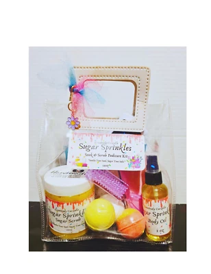 Sugar Sprinkles Soak & Scrub  Pedicure Kit - Indulge your feet in luxury!  - Imagem 1 de 4