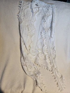 Poof Lace Vest Women's Size M - Picture 1 of 3