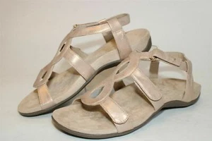 Vionic Jodie Comfort Walking Ergonomic Walking Flat Sandals size 6 7 9 - Picture 1 of 9