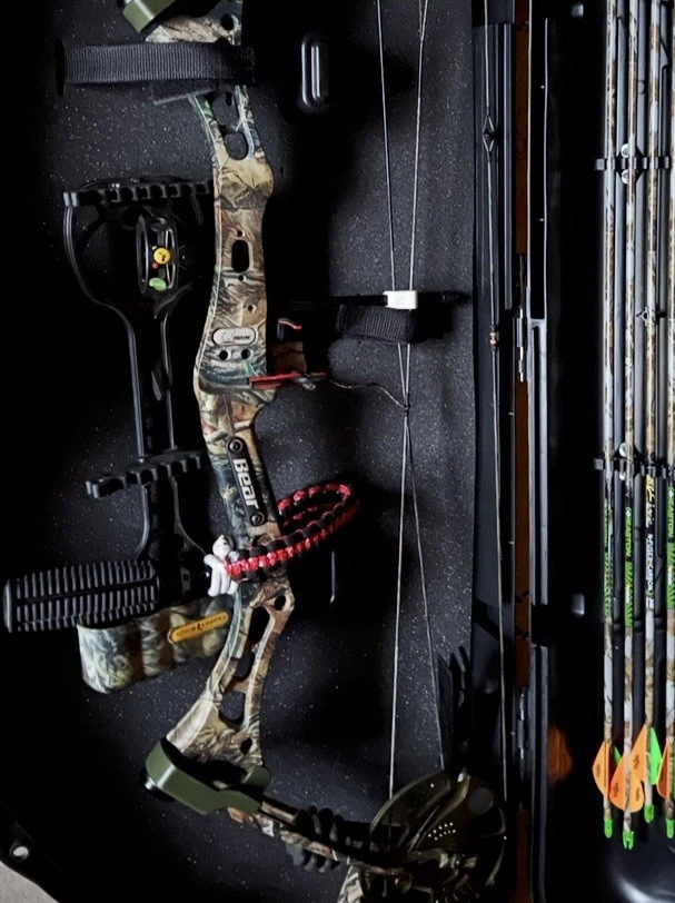 Bear Compound Bow with Case - Image 1 of 1