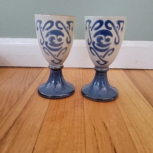 Juego de 2 cerámica hecha a mano Laugharne de monumentos históricos galeses CADW copa de vino Gales CADW - Imagen 1 de 6