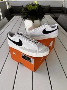 Nike Blazer Low ‘77 US9.5 UK8.5 EUR43 White/Black Sail-White DC4769-102 - Picture 1 of 3